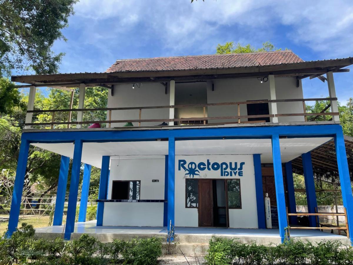 Blue Emocean Dive Resort Moyo Island Kültér fotó